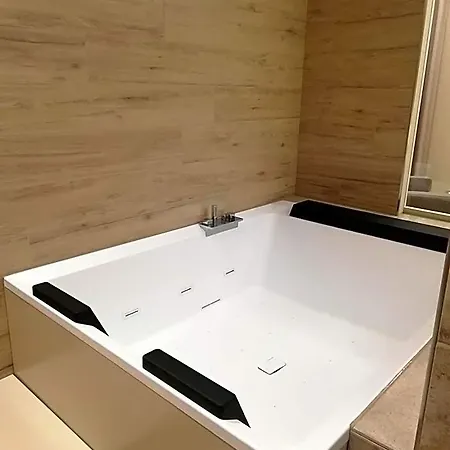Parco Delle Querce 4*